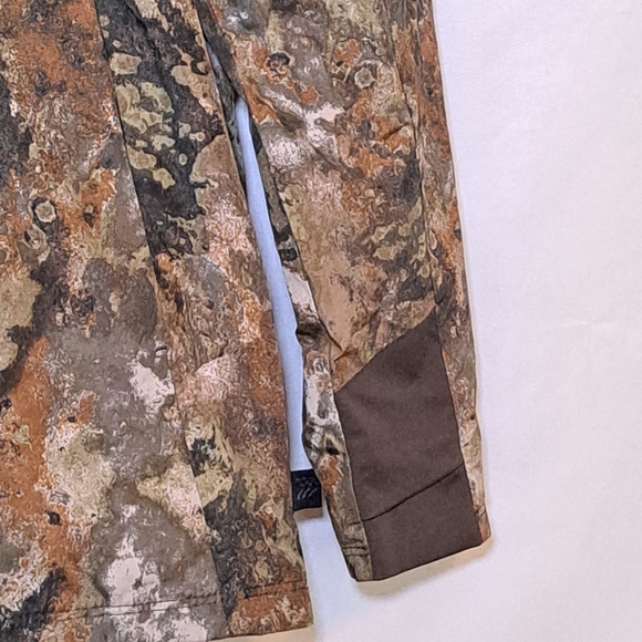 All in Motion Camouflage Jacket Size Boys 16 Raincoat Fishing Hunting - Picture 4 of 8